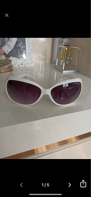 Christian dior markadır