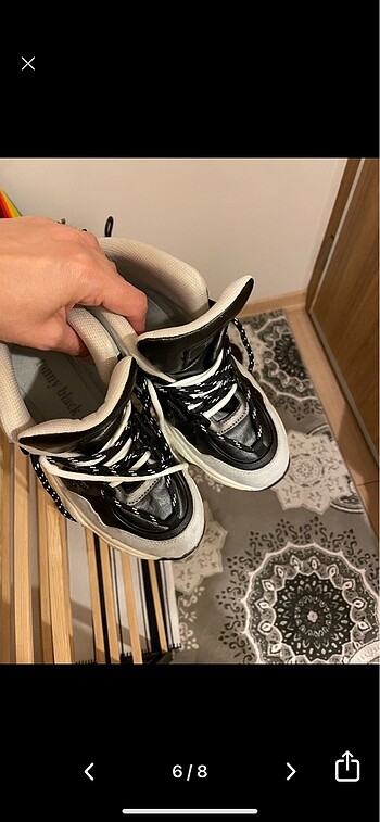 38 Beden Tonny black markadır