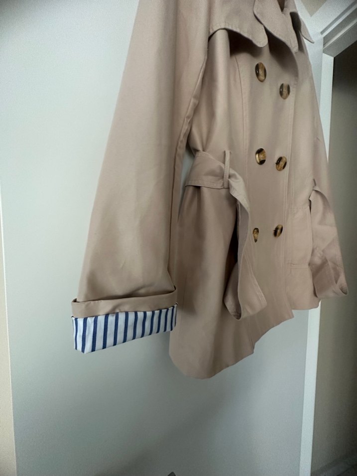 Bej Düğmeli Midi Trençkot - Görsel 4