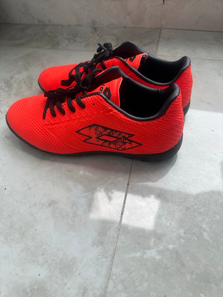 Lotto Erkek Futbol Ayakkabısı - Görsel 2