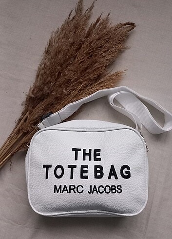 Marc Jacobs kol çantası 