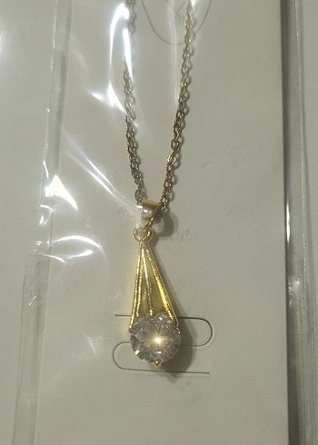 Zincir Detaylı Parlak Altın Kadın Kolye - Görsel 3