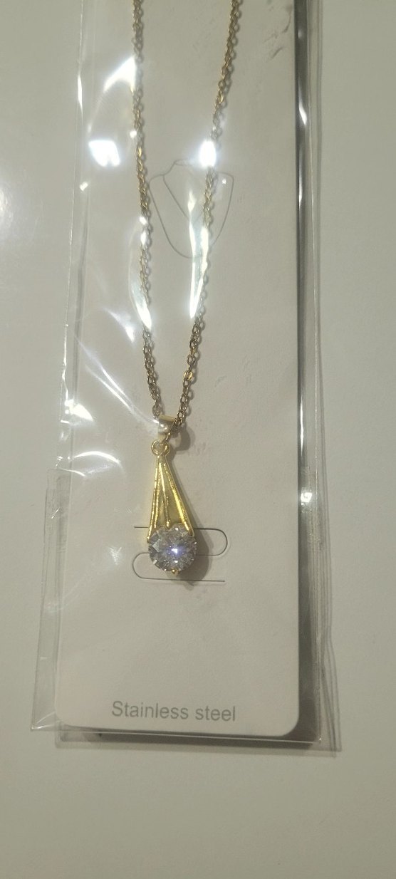 Zincir Detaylı Parlak Altın Kadın Kolye - Görsel 4