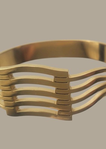 Tokalı Gold Minimalist Kadın Bileklik - Görsel 3