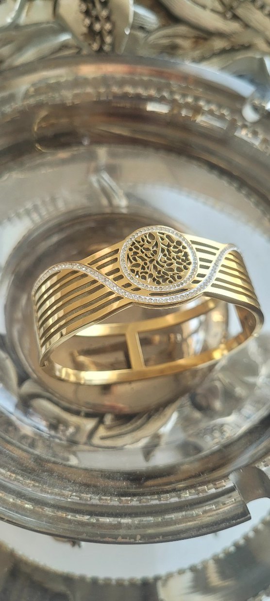 Altın Renk Kadın Bileklik - Görsel 2