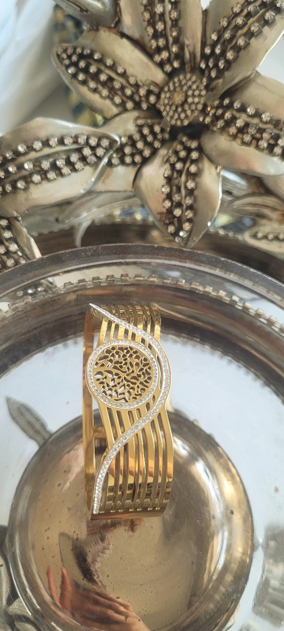 Altın Renk Kadın Bileklik - Görsel 4