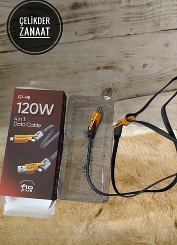 Çoklu yeni nesil şarj kablosu 