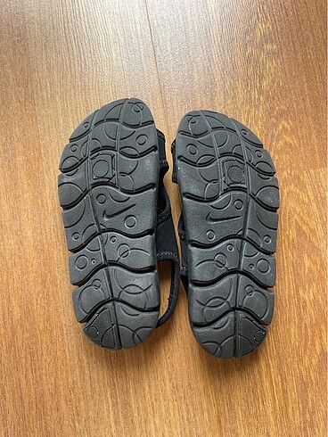 26 Beden Nike Çocuk Sandalet