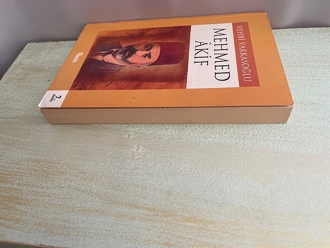 Beden Renk Mehmed Âkif Vehbi Vakkasoğlu Kitap