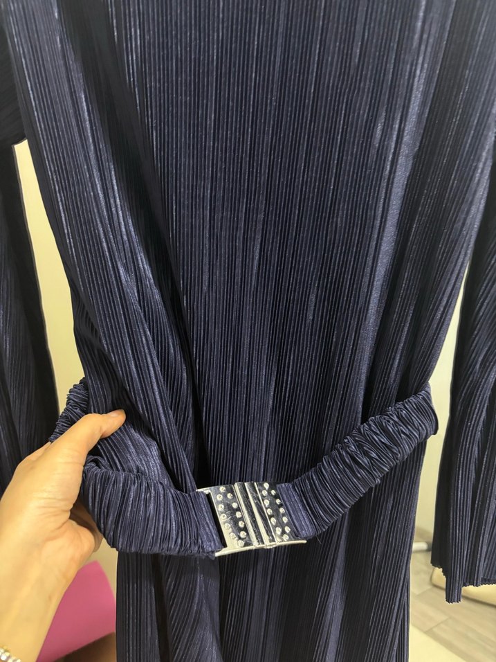 Tesettür Elbise - Görsel 3