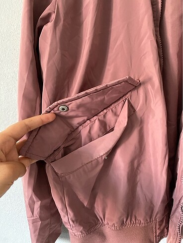 Pull and Bear Gül kurusu rengi ceket/yağmurluk