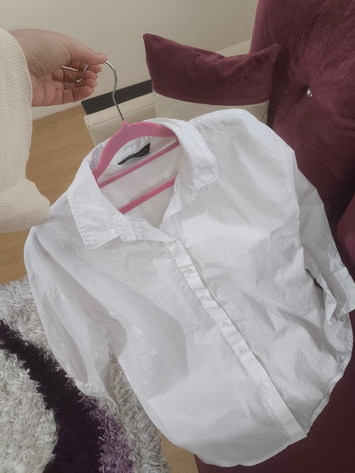 Kadın Beyaz Pamuk Düğmeli Gömlek - Görsel 2