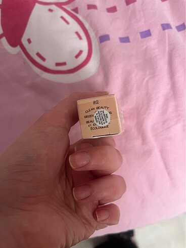  Beden The balm concealer