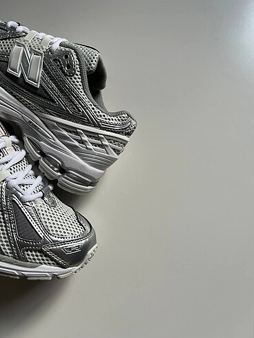 37 Beden NEW BALANCE 1906R