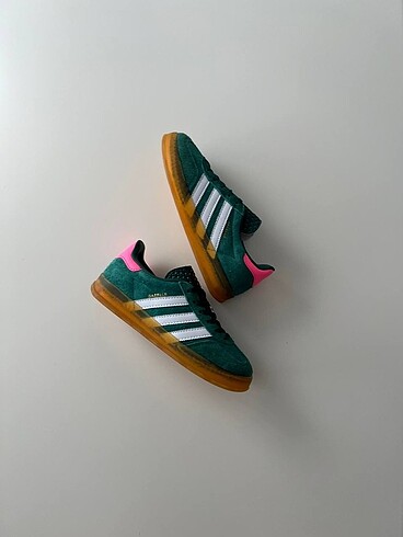 ADİDAS GAZELLE GREEN PINK
