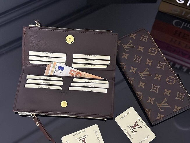 LOUIS VUITTON CÜZDAN