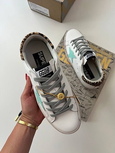 39 Beden GOLDEN GOOSE DELUXE