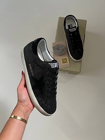 GOLDEN GOOSE DELUXE