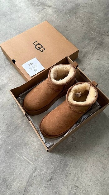 Ugg Classic Mini Platform