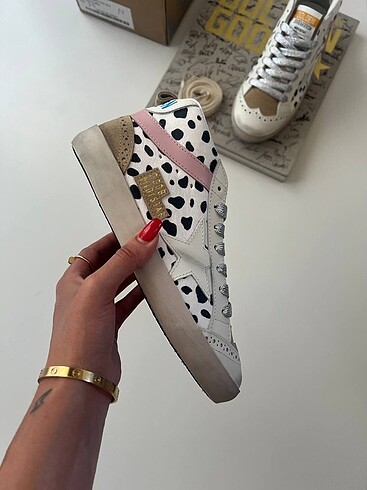 38 Beden çeşitli Renk GOLDEN GOOSE DELUXE