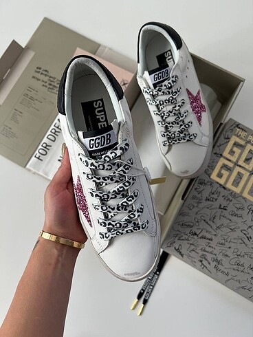 Golden Goose Deluxe GOLDEN GOOSE DELUXE