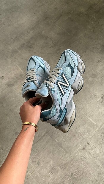 New Balance 9060 ?Chrome Blue?