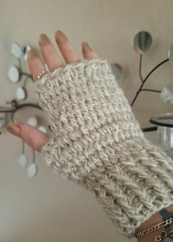 Krem Rengi Bohem Tarzı Örgü Parmaksız Kadın Eldiveni - Görsel 6