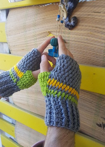 Gri Örgü Parmaksız El Örgüsü Erkek Eldiveni - Görsel 3