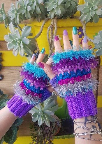 Renkli Mor Örgü Parmaksız Eldiven - Görsel 2