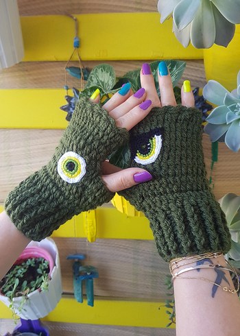 Haki Yeşil Göz Motifli El Örgüsü Tasarım Eldiven - Görsel 4