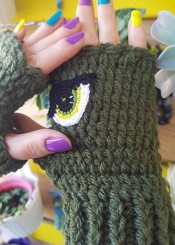 Haki Yeşil Göz Motifli El Örgüsü Tasarım Eldiven - Görsel 6