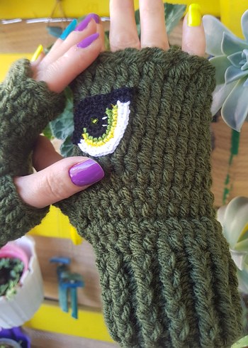 Haki Yeşil Göz Motifli El Örgüsü Tasarım Eldiven - Görsel 3