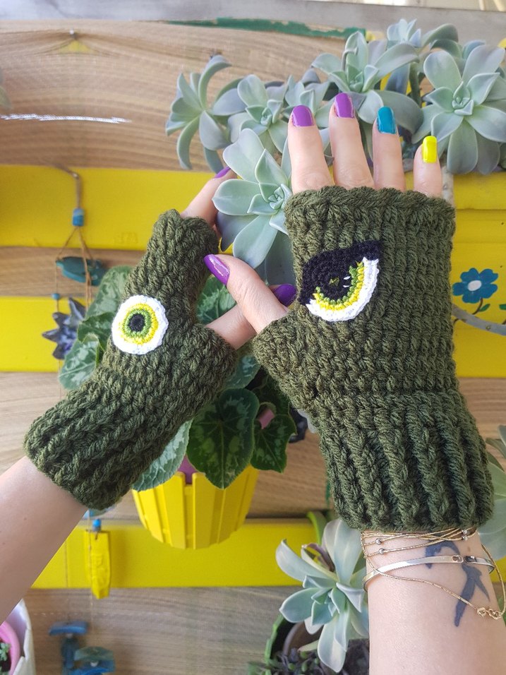 Haki Yeşil Göz Motifli El Örgüsü Tasarım Eldiven - Görsel 5