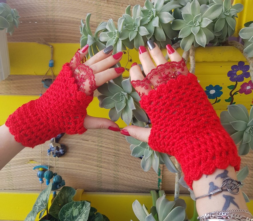 Kırmızı Dantel Detaylı Örgü Bohem Eldiven - Görsel 4