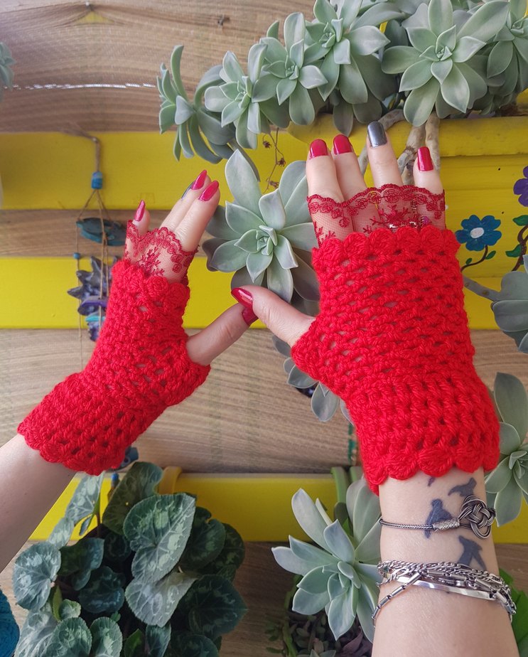 Kırmızı Dantel Detaylı Örgü Bohem Eldiven - Görsel 5