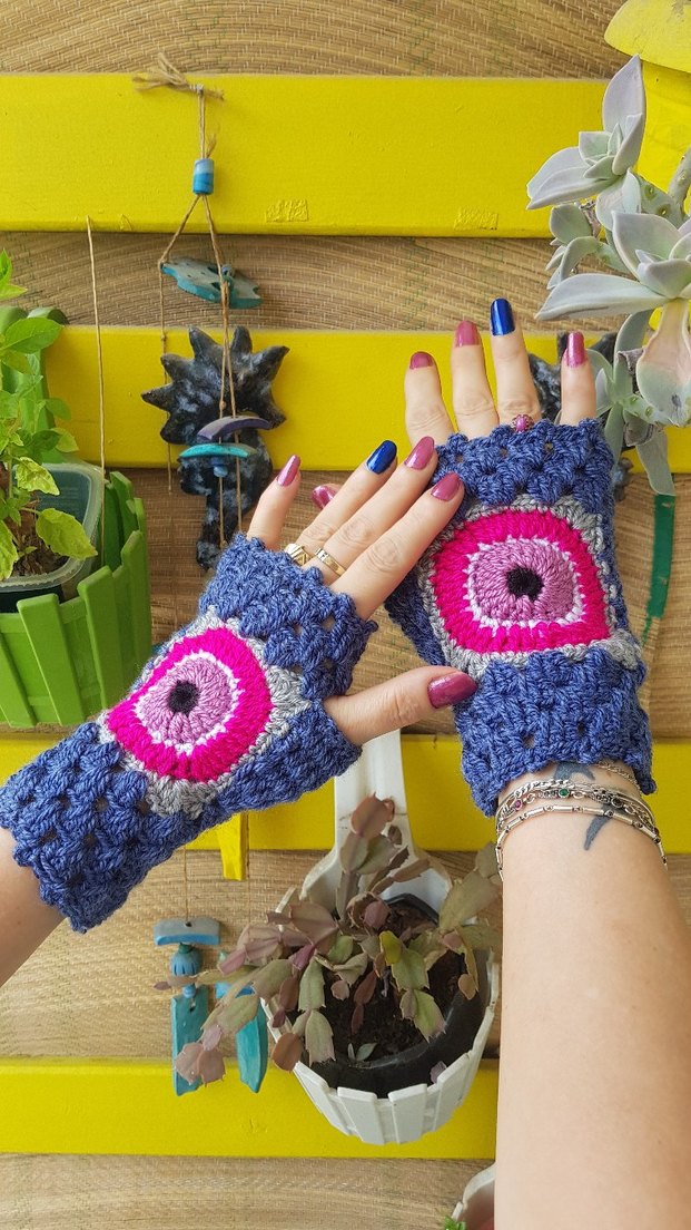 Nazar Boncuğu Motifli Mavi Örgü Kadın Eldiveni - Görsel 5