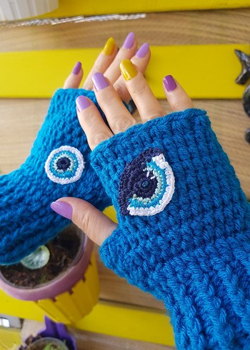 Mavi Göz Motifli Tasarım Parmaksız Eldiven - Görsel 4