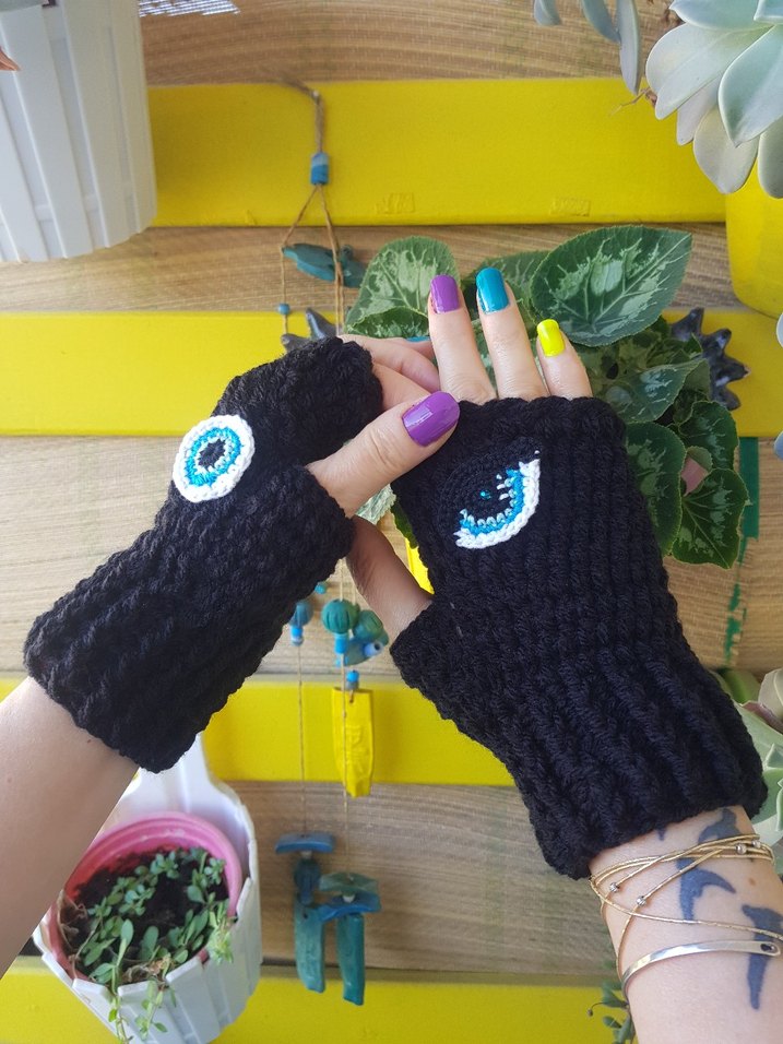Siyah Göz Motifli Örgü Goth Parmaksız Eldiven - Görsel 5