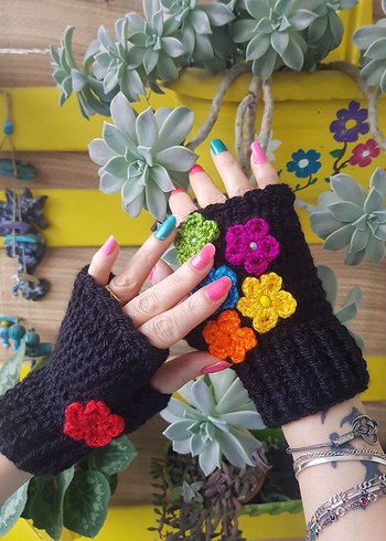 Renkli Çiçekli Örgü Tasarım Parmaksız Eldiven - Görsel 4