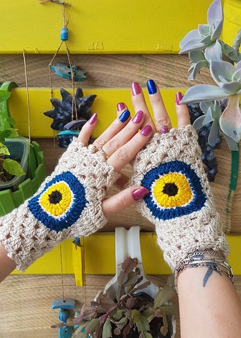 Nazar Boncuğu Temalı El Örgüsü Bej Eldiven - Görsel 3