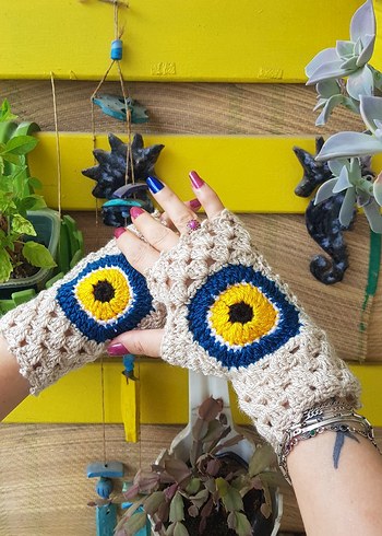 Nazar Boncuğu Temalı El Örgüsü Bej Eldiven - Görsel 4