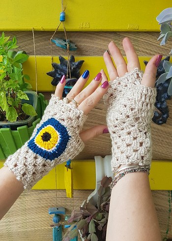 Nazar Boncuğu Temalı El Örgüsü Bej Eldiven - Görsel 5