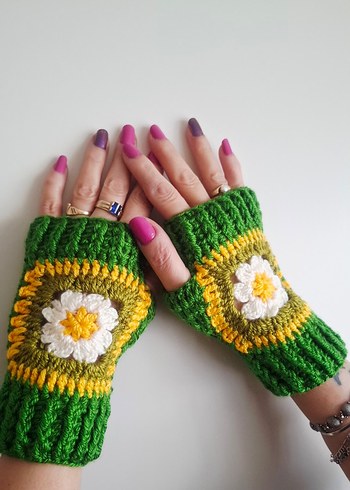 Yeşil Çiçekli Örgü Bohem Kadın Eldiven - Görsel 5
