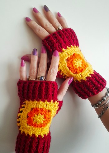 Papatya Motifli El Örgüsü Eldiveni - Görsel 3