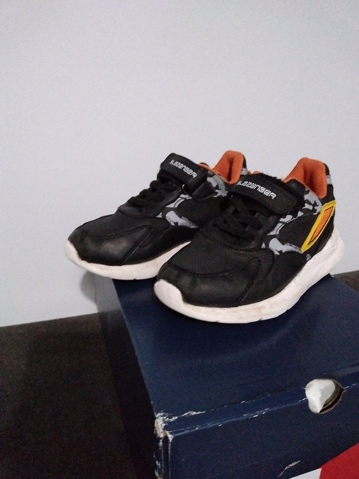 Erkek Çocuk Siyah Spor Ayakkabı - Görsel 2