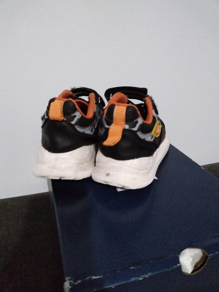 Erkek Çocuk Siyah Spor Ayakkabı - Görsel 3