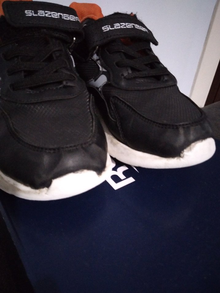 Erkek Çocuk Siyah Spor Ayakkabı - Görsel 4