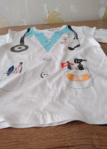 Kısa Kollu Doktor Temalı Hastane Kıyafeti - Görsel 3