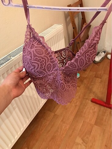 Bershka Danteli bralet