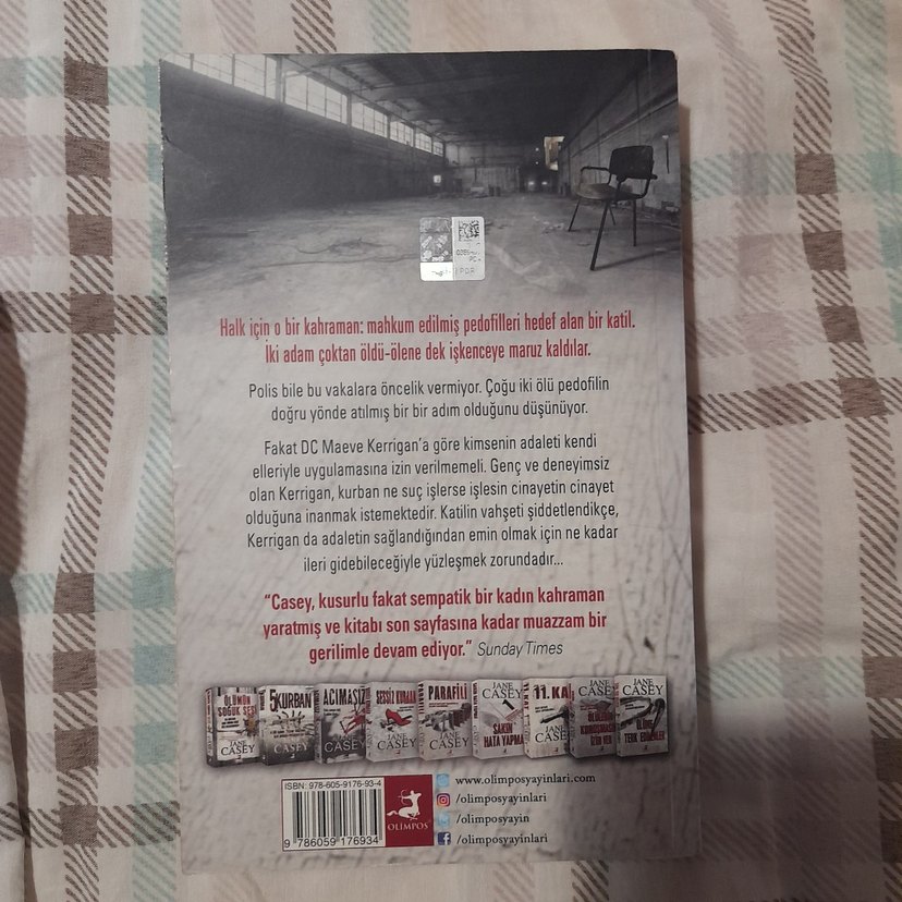 Acımasız - Jane Casey Roman - Görsel 2